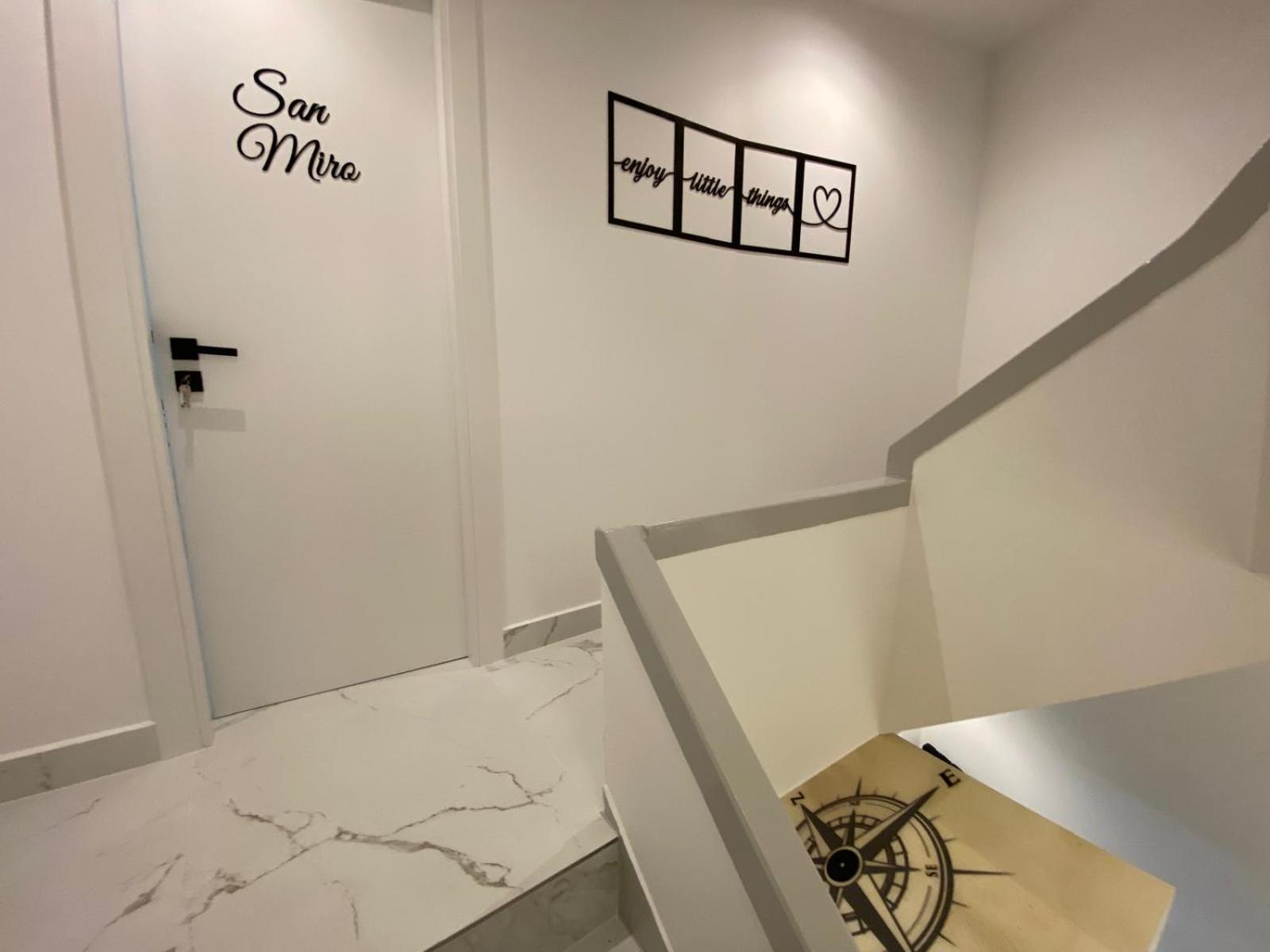 Apartamentos Triple M Malpica Luaran gambar